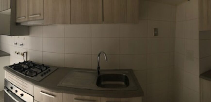 Arrendamos amplio Depto. en Condominio, sector Av. Francia.