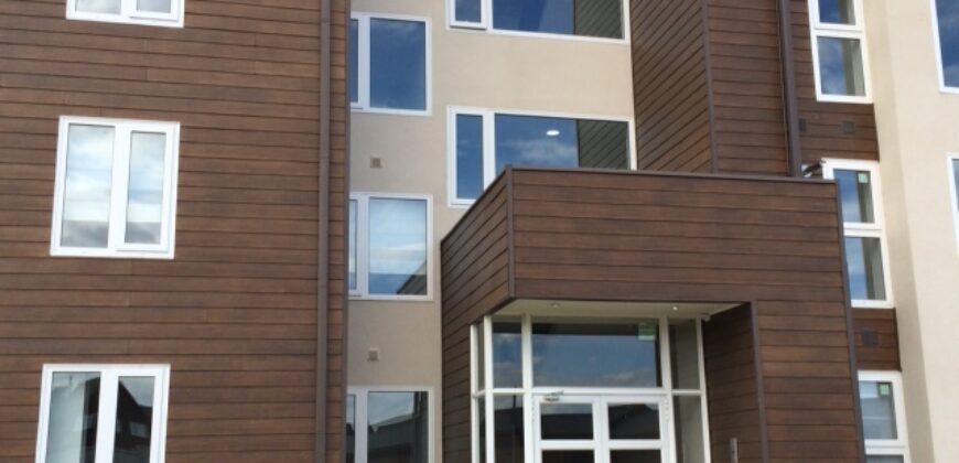 Arrendamos amplio Depto. en Condominio, sector Av. Francia.