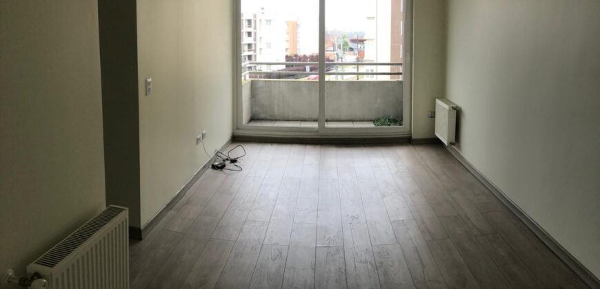 Excelente distribución en 2D/ 2 B Av. Francia en Osorno